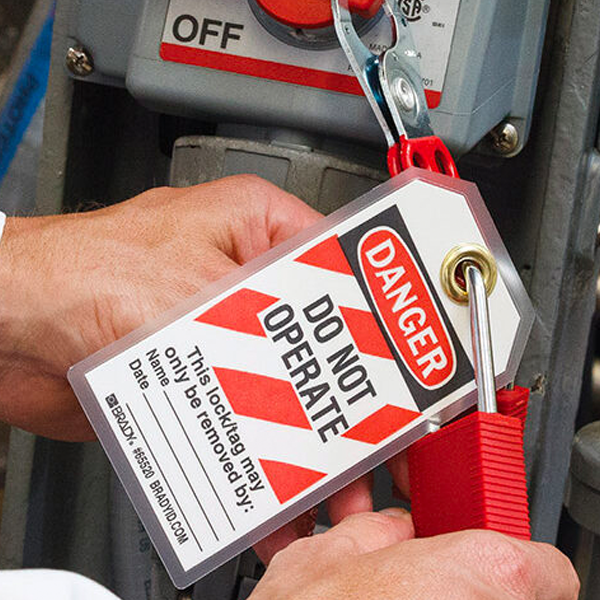 January 2023 Safety Corner – Lockout/Tagout procedure and kit importance